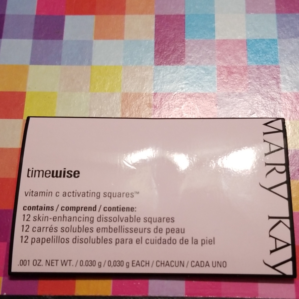 Timewise vitamin C activating squares